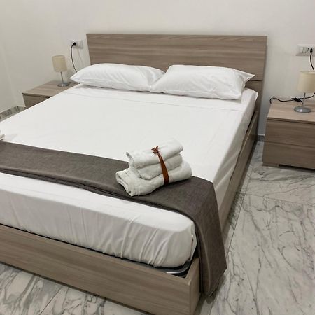 B&B De Rossi185 바리 외부 사진