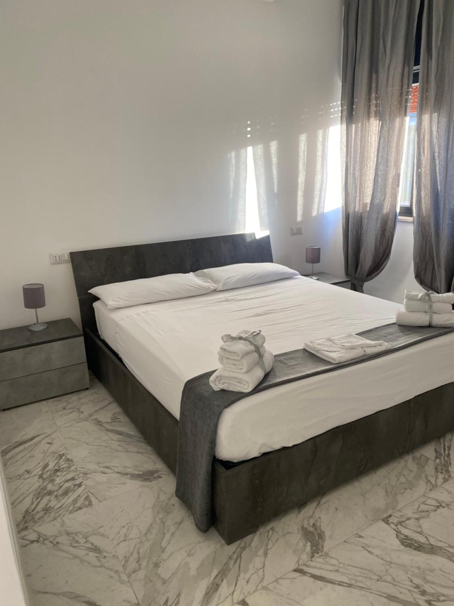 B&B De Rossi185 바리 외부 사진